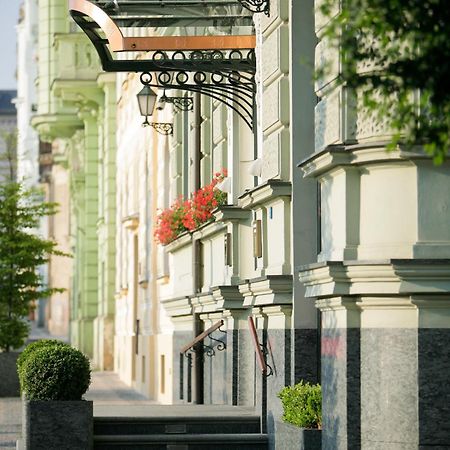 มาแมซอง โฮเทล ริเวอร์ไซด์ ปราก Hotel ภายนอก รูปภาพ The Old Town of Poznań