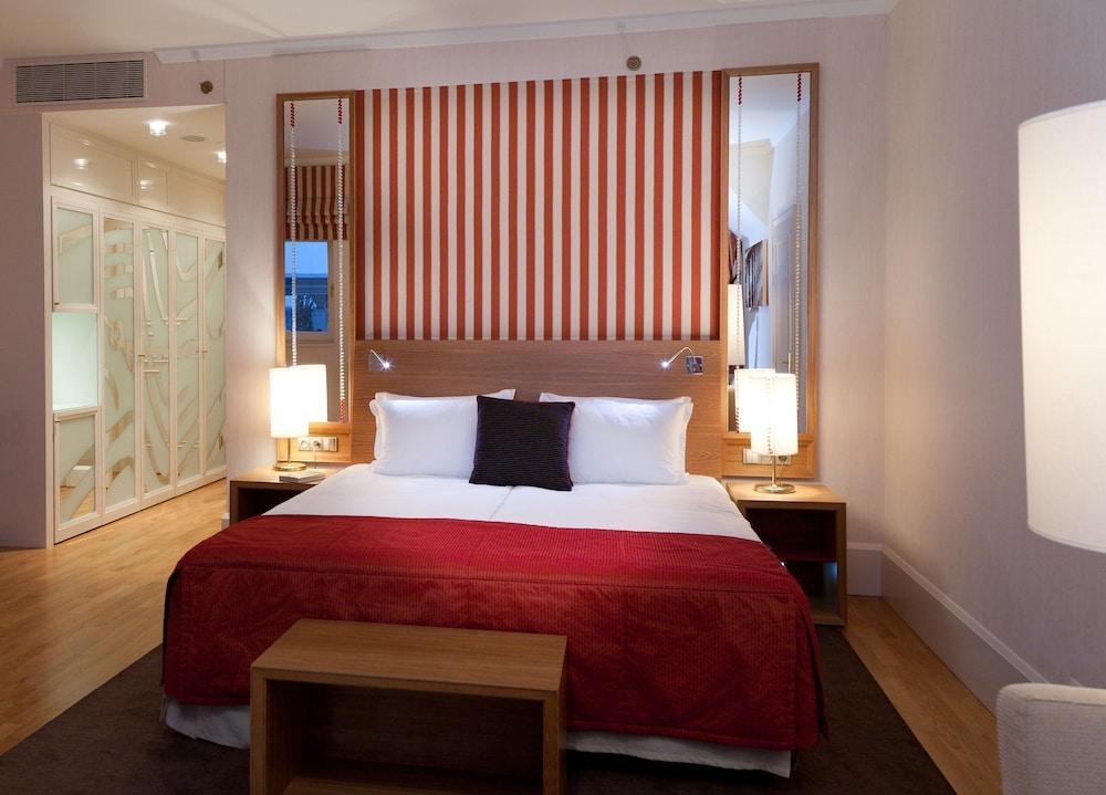 มาแมซอง โฮเทล ริเวอร์ไซด์ ปราก Hotel ห้อง รูปภาพ A bedroom at the hotel