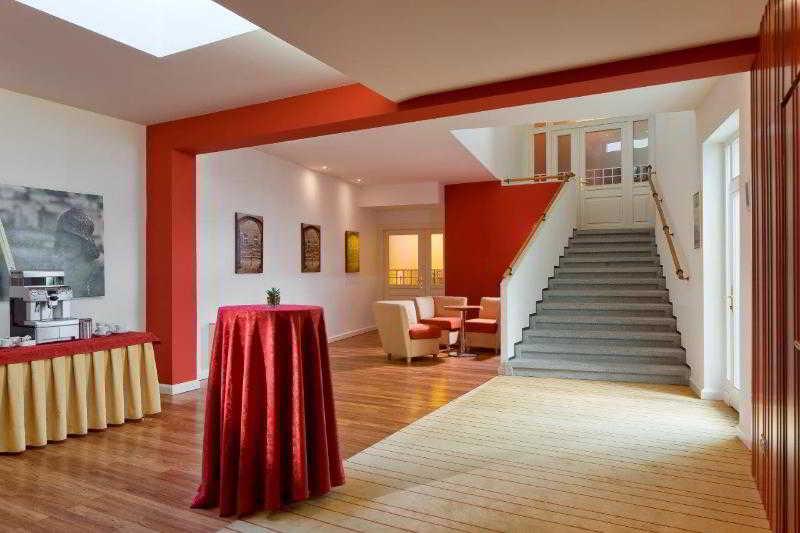 มาแมซอง โฮเทล ริเวอร์ไซด์ ปราก Hotel ภายนอก รูปภาพ Interior of the hotel