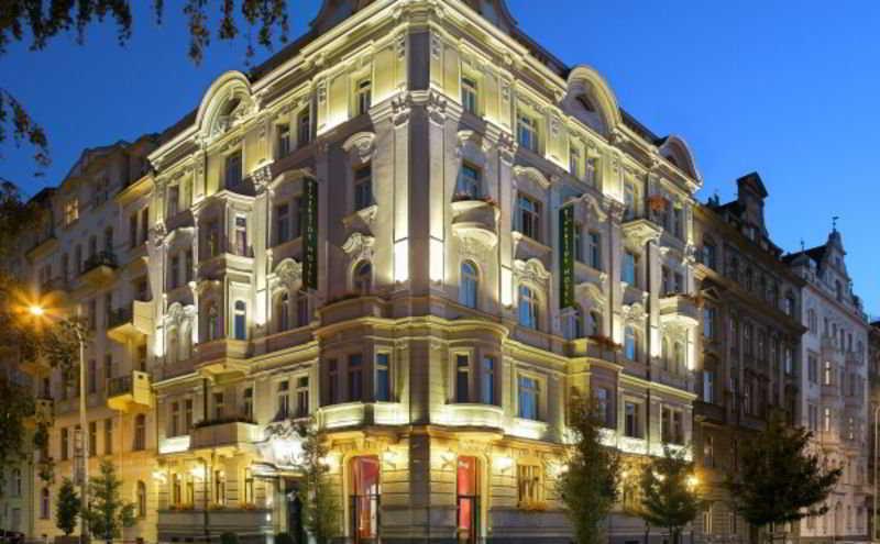 มาแมซอง โฮเทล ริเวอร์ไซด์ ปราก Hotel ภายนอก รูปภาพ