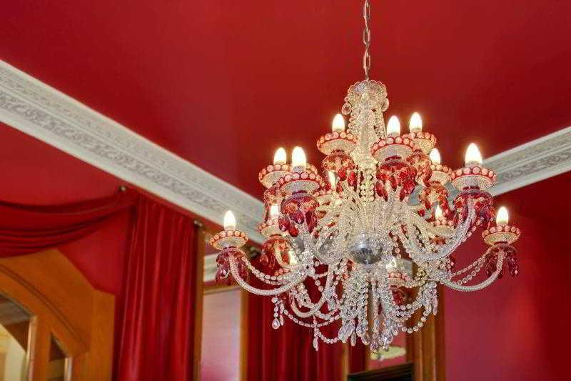 มาแมซอง โฮเทล ริเวอร์ไซด์ ปราก Hotel ภายนอก รูปภาพ A chandelier