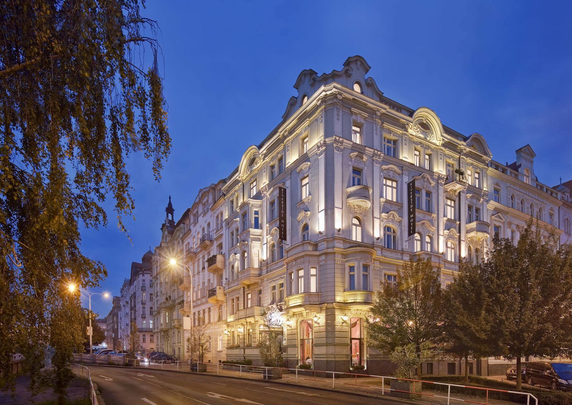 มาแมซอง โฮเทล ริเวอร์ไซด์ ปราก Hotel ภายนอก รูปภาพ