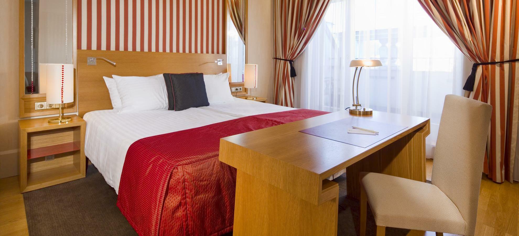 มาแมซอง โฮเทล ริเวอร์ไซด์ ปราก Hotel ภายนอก รูปภาพ A room at the hotel